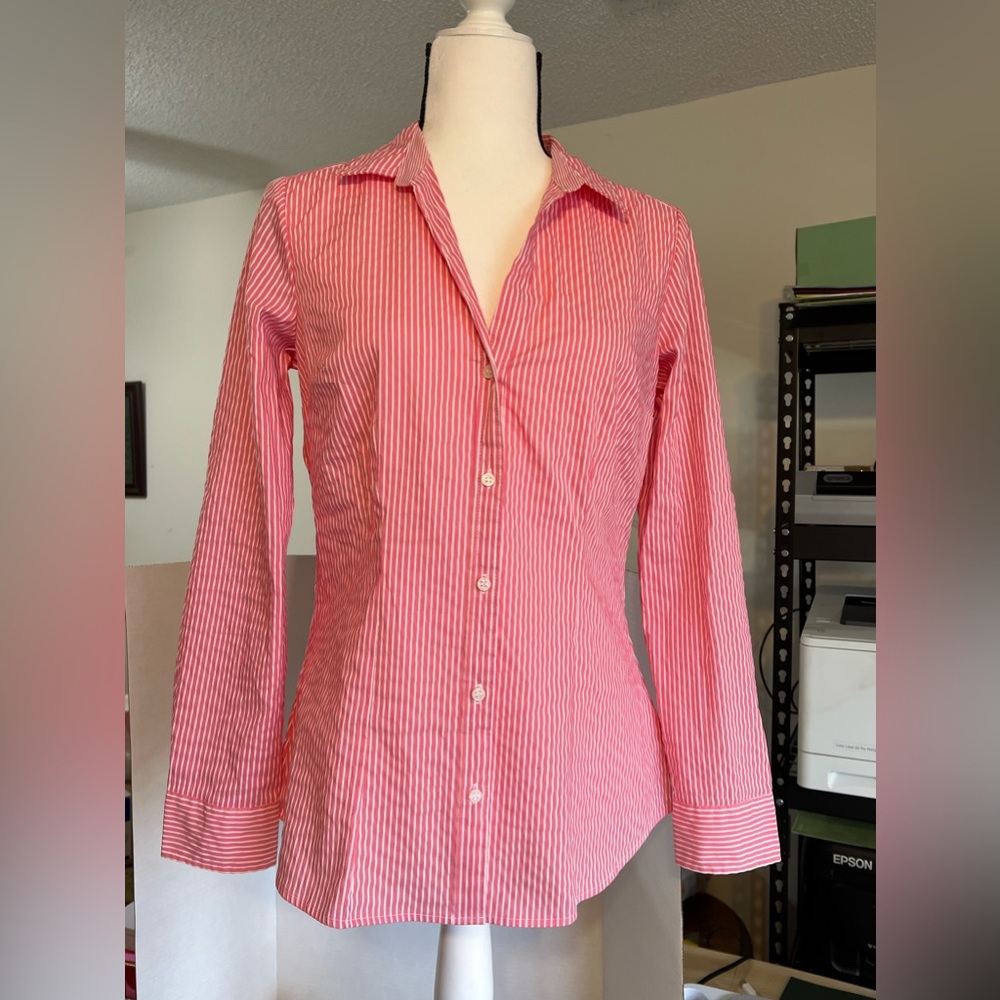 H&M Button down shirt 🌸